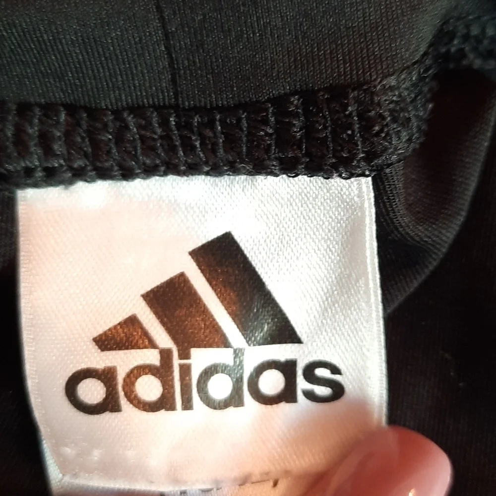 adidas size medium